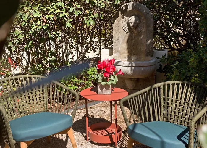 Hôtel La Grande Bastide